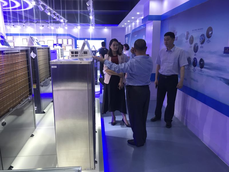 派沃空氣能