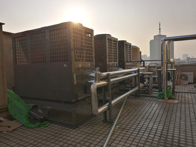酒店空氣能熱泵