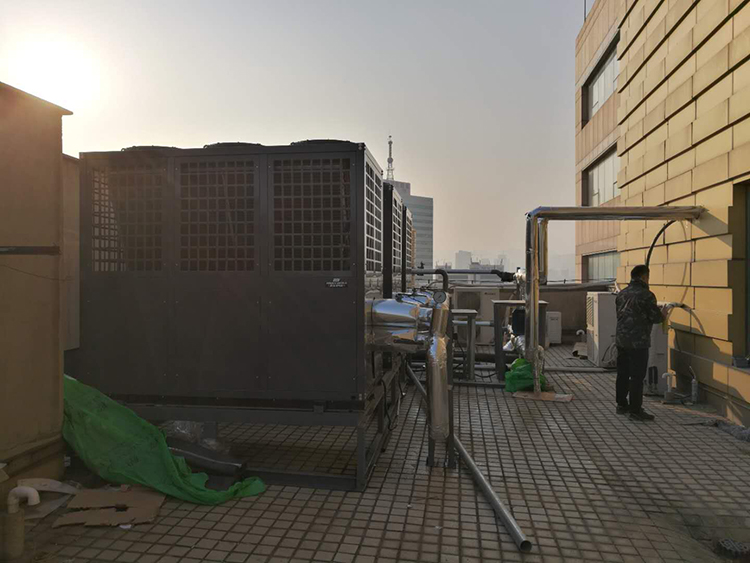 空氣源熱泵