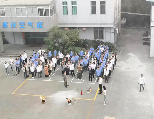 消防實(shí)戰(zhàn)演習(xí)活動(dòng)